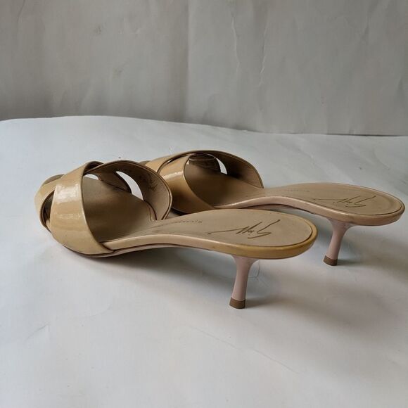 GUISEPPE Zanotti sandals size 9(39) in EUC - Picture 4 of 6